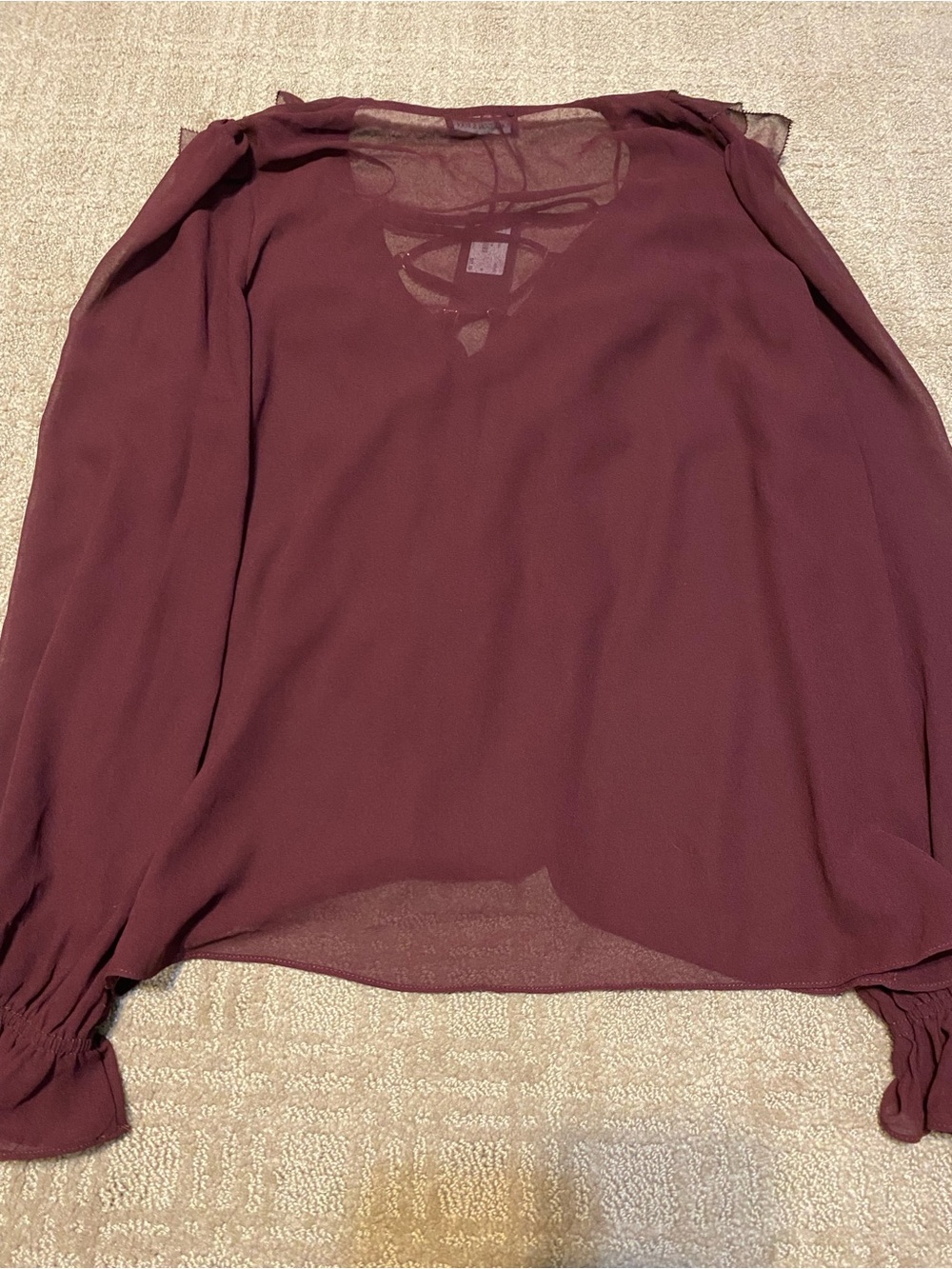 Nwt {Robertson + Rodeo | Mixology} Chloe Ruffle Top | Sangria ~ Size Medium — image 3 of 8